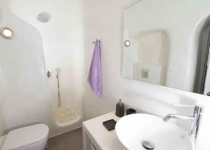 Twin Cave House Дом отдыха *