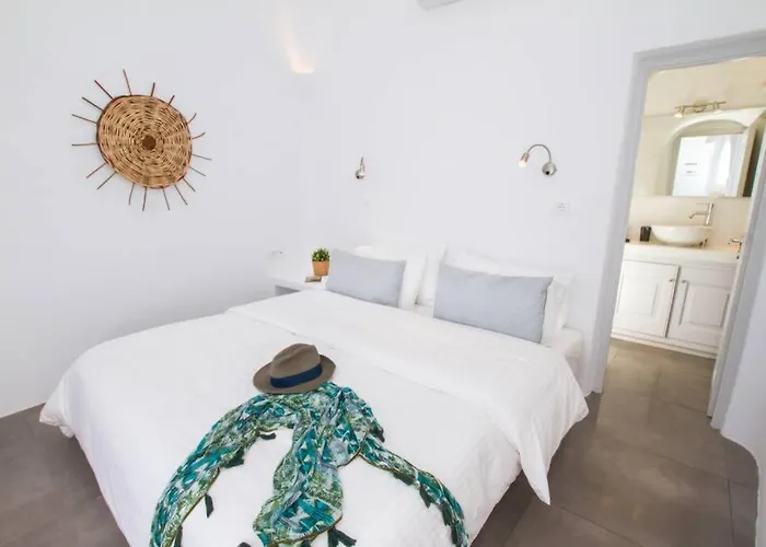 Dom wakacyjny Twin Cave House Oia